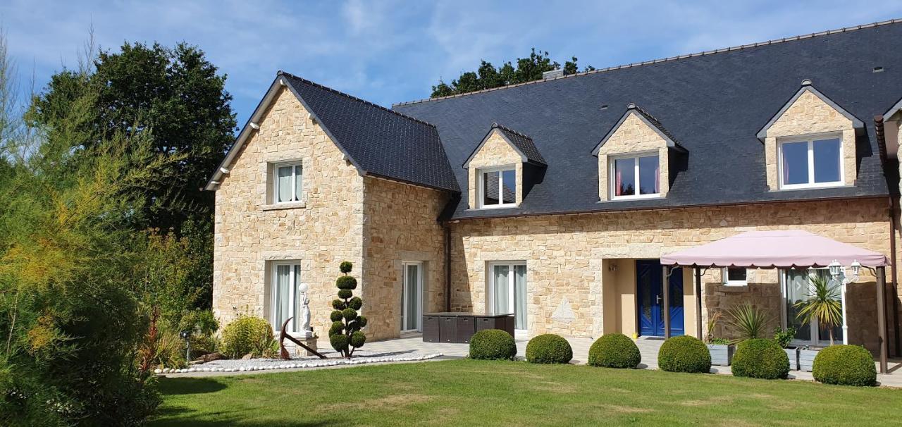 Bed and Breakfast Les Centauris Pléguien Exterior foto